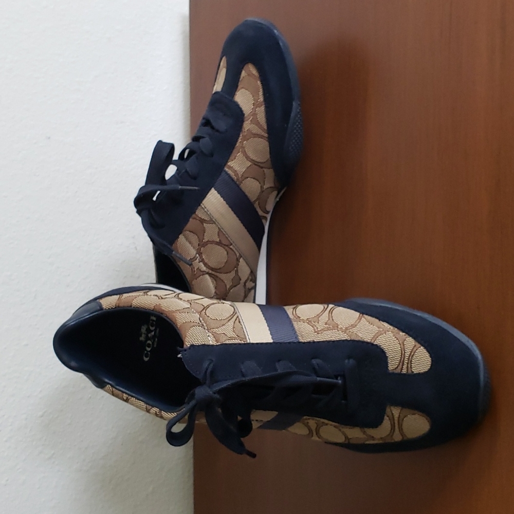 Coach Kelson Outline Sig/Suede Khaki/Chesnut/Navy Size 9M